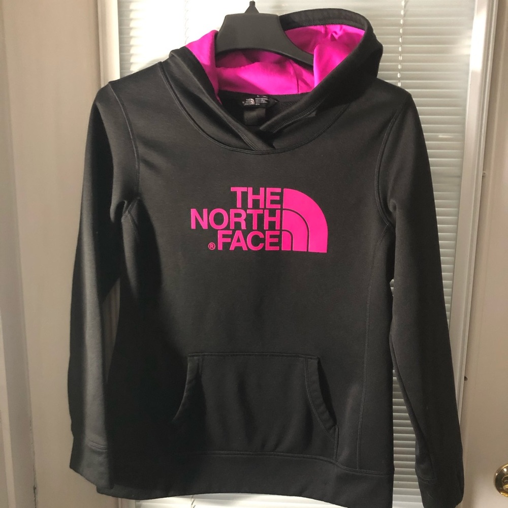 North Face NWOT women’s Med hoodie